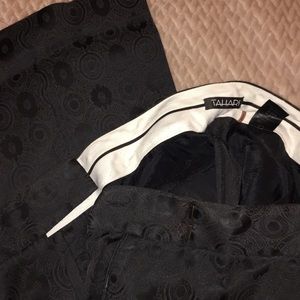 Tahari black patterned pants